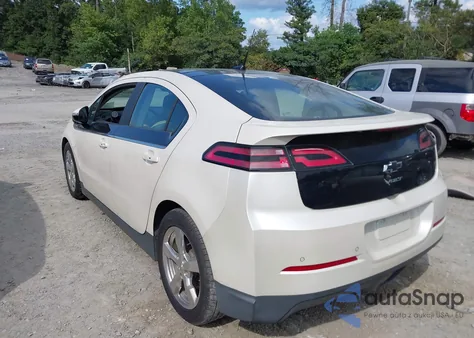 2012 Chevrolet Volt z USA, uszkodzony, nr VIN 1G1RD6E41CU101452